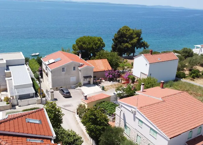 Seaside Garden Vila *