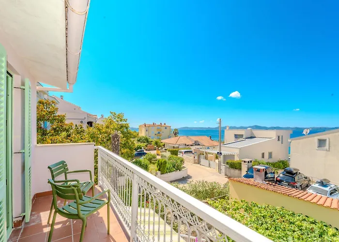 Seaside Garden Vila