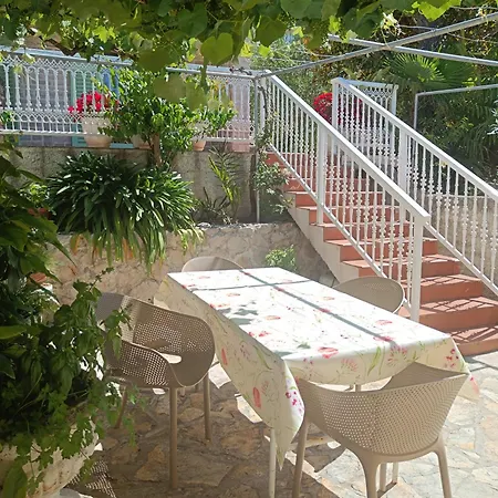 Seaside Garden Villa