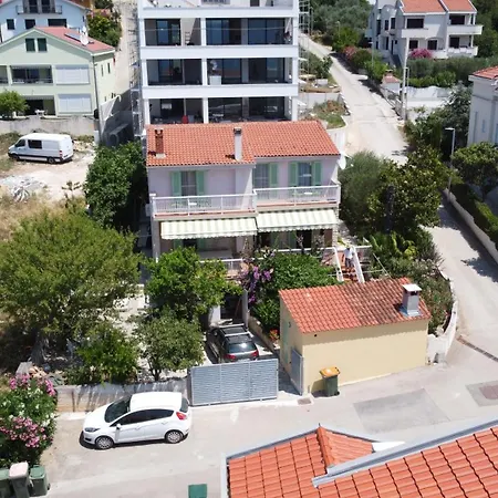 Villa Seaside Garden *