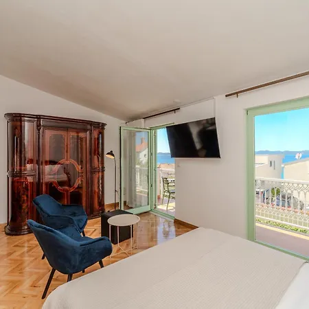 Seaside Garden Villa