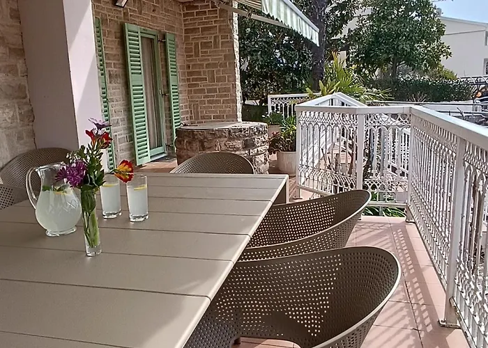 Vila Seaside Garden Kozino