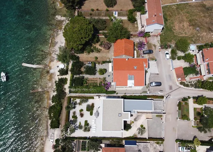 Seaside Garden Vila *