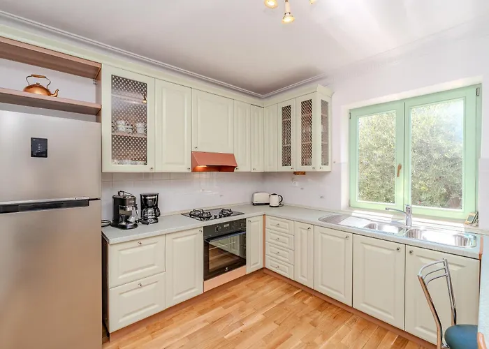 Seaside Garden * Kozino