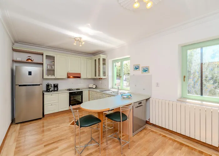 Seaside Garden Kozino